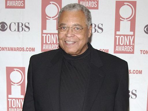 James Earl Jones, “Field of Dreams” actor and iconic voice of Darth Vader, dies at 93