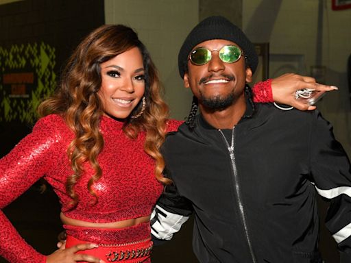 Pregnant Ashanti Surprised by Lloyd During Final Show Before Maternity Leave: 'Good Luck, Mommy'