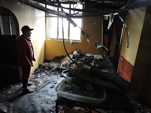 Familias que lo perdieron todo en incendio de Ambato claman por ayuda