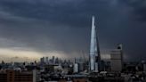 Weather maps show thunderstorms crashing into Britain ending 30C heatwave