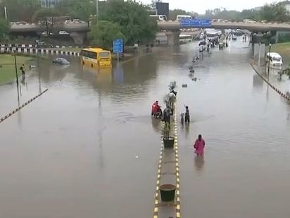 Delhi-NCR rain LIVE Updates: Capital waterlogged after receiving 148.5mm rainfall in 3 hours