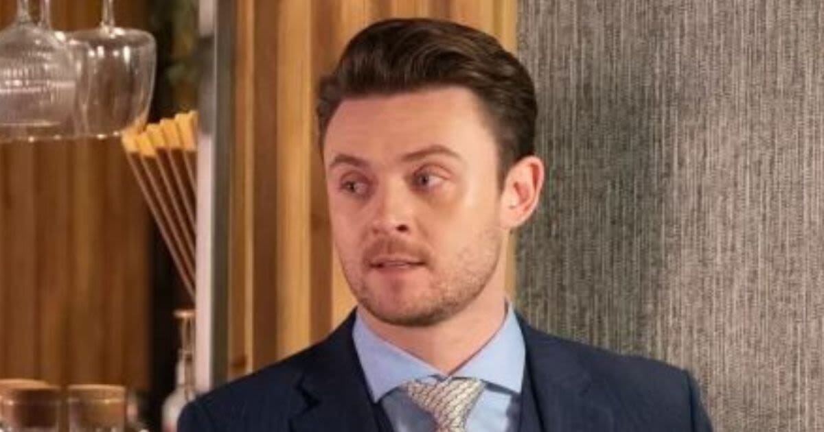 Coronation Street villain Joel 'caught out' as soap expert exposes downfall