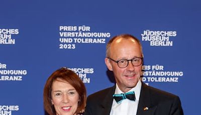 Friedrich Merz Sonntags holt er die Brötchen