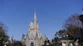 Disney transporta al mundo digital con la veloz montaña rusa Tron en Florida