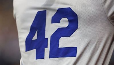 Across MLB, Jackie Robinson's 'strength, courage' hailed on his day