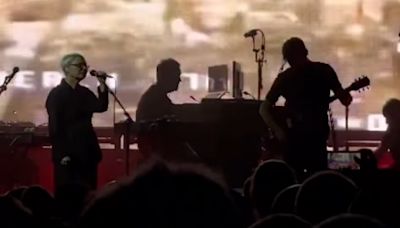 Massive Attack Return for First Show in Five Years, Play “Song to the Siren” with Elizabeth Fraser: Watch