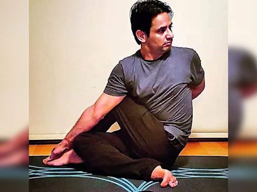 US based yoga teacher has roots in Lucknow | Lucknow News - Times of India