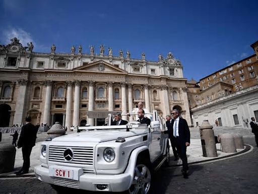 Il 25 aprile della Chiesa: l’Azione cattolica in piazza San Pietro con papa Francesco