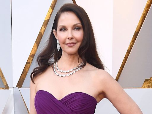 Actress Ashley Judd calls for Biden to step aside, says Trump supporters in her family leave her ‘shaken’