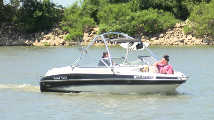 Lake goers urged to take safety precautions during Memorial weekend
