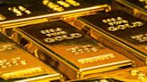 10 Gold Stocks that Pay Dividends