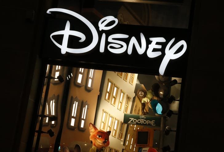 Loop Capital raises Disney stock PT by $27, cites Bob Iger's Q1 'masterclass' By Investing.com