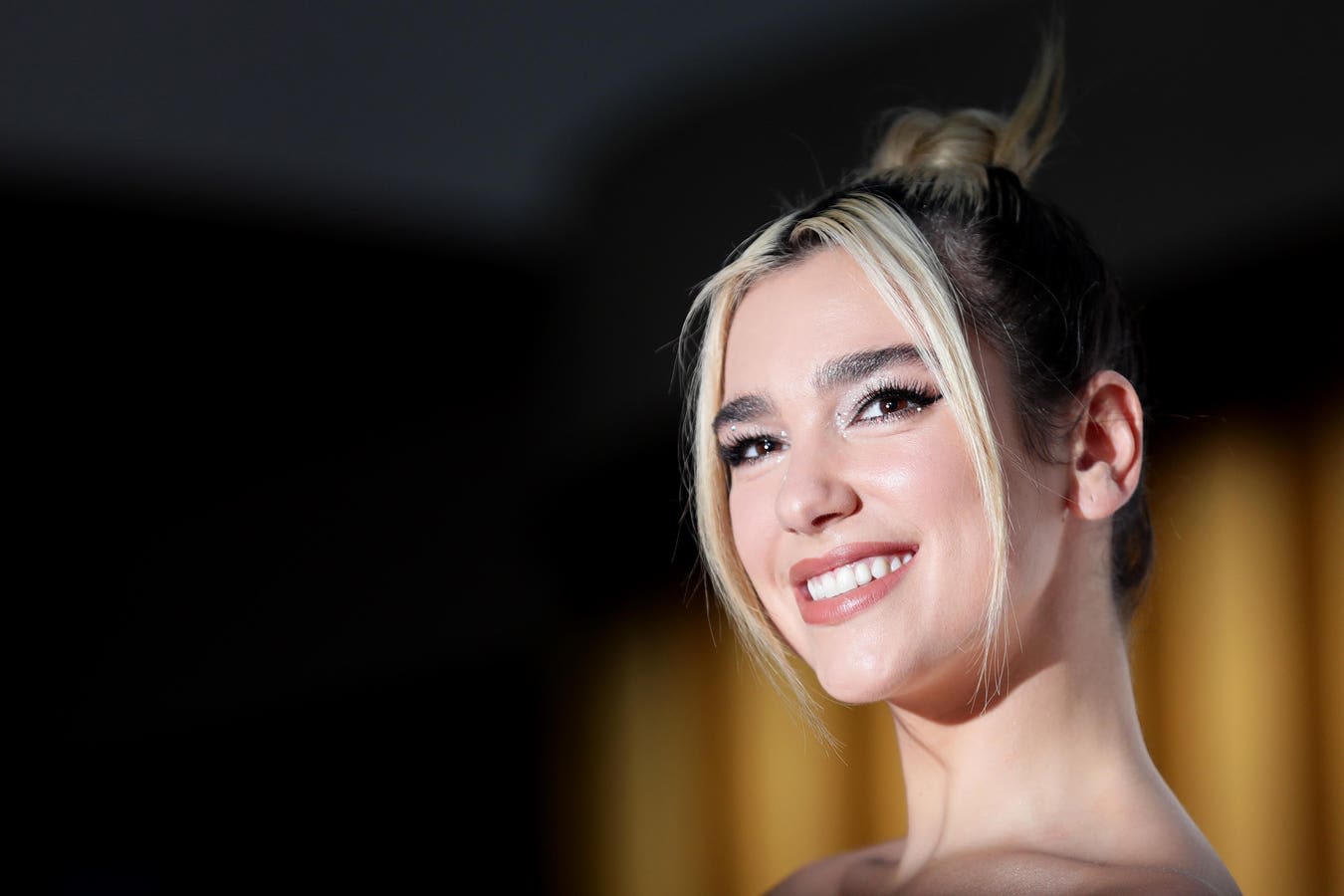 Dua Lipa Replaces Herself At No. 1 On A Chart As Her New Single Arrives