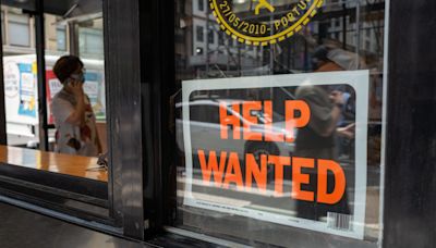 Weekly Jobless Claims Unexpectedly Shoot Up to ‘Worrisome’ Level