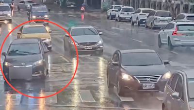 影/搭訕國中生「要不要上車」嚇壞家長 73歲婦到案：不忍學生淋雨