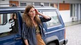 Kathryn Hahn Is The Reason To Watch "Tiny Beautiful Things"