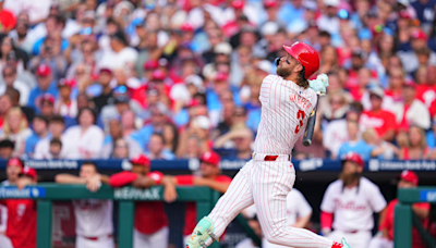 Bryce Harper debuts new cleats from partnership with Under Armour, Professional Sports Authenticator