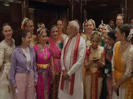 PM Modi interacts with artists of Russian Cultural Troupe | India News - Times of India