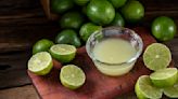 What You Need To Know Before Substituting Vinegar For Lime Juice