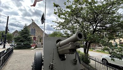 Brookline hosts 90th Memorial Day parade with dedication of World War I cannon
