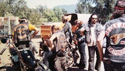 Los famosos 'Hells Angels' de California hacen honor a su fama y la lían en el estreno de 'The Bikeriders'