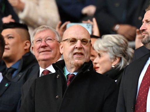 Avram Glazer turns up to watch Manchester United players in pre-season training