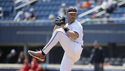 Virginia Baseball Evens Series Against NC State With 9-5 Win in Game 2