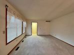 2000 Burr Oak Dr # D, Austin MN 55912