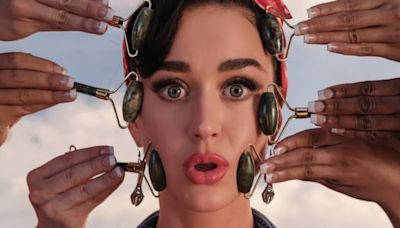 "Un enfer réchauffé" : Katy Perry atomisée par la critique avec son single "Woman's World"