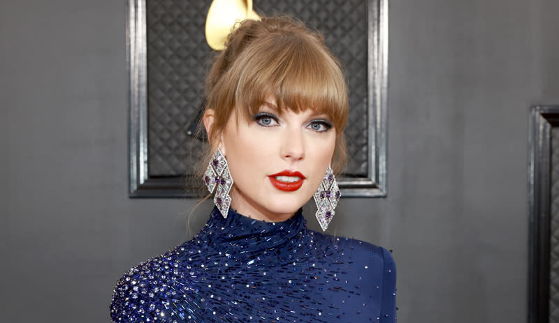 ‘Who’s Afraid Of Little Old Me?’ Lyrics: Taylor Swift Takes Aim at Critics on ‘TTPD’ Track