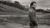 Amos Lee Shares New Song 'Beautiful Day' About Self-Acceptance