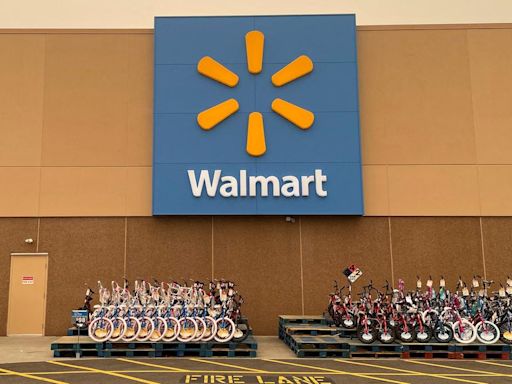 Walmart lays off hundreds of employees and requires others to relocate