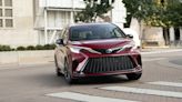 2021 Toyota Sienna XSE Road Test Review | It’s the ‘sporty’ one