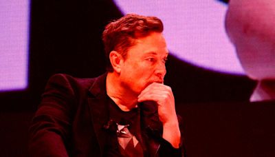 Elon Musk Has Wiped Out a Shocking Amount of Twitter's Value In Less Than 2 Years