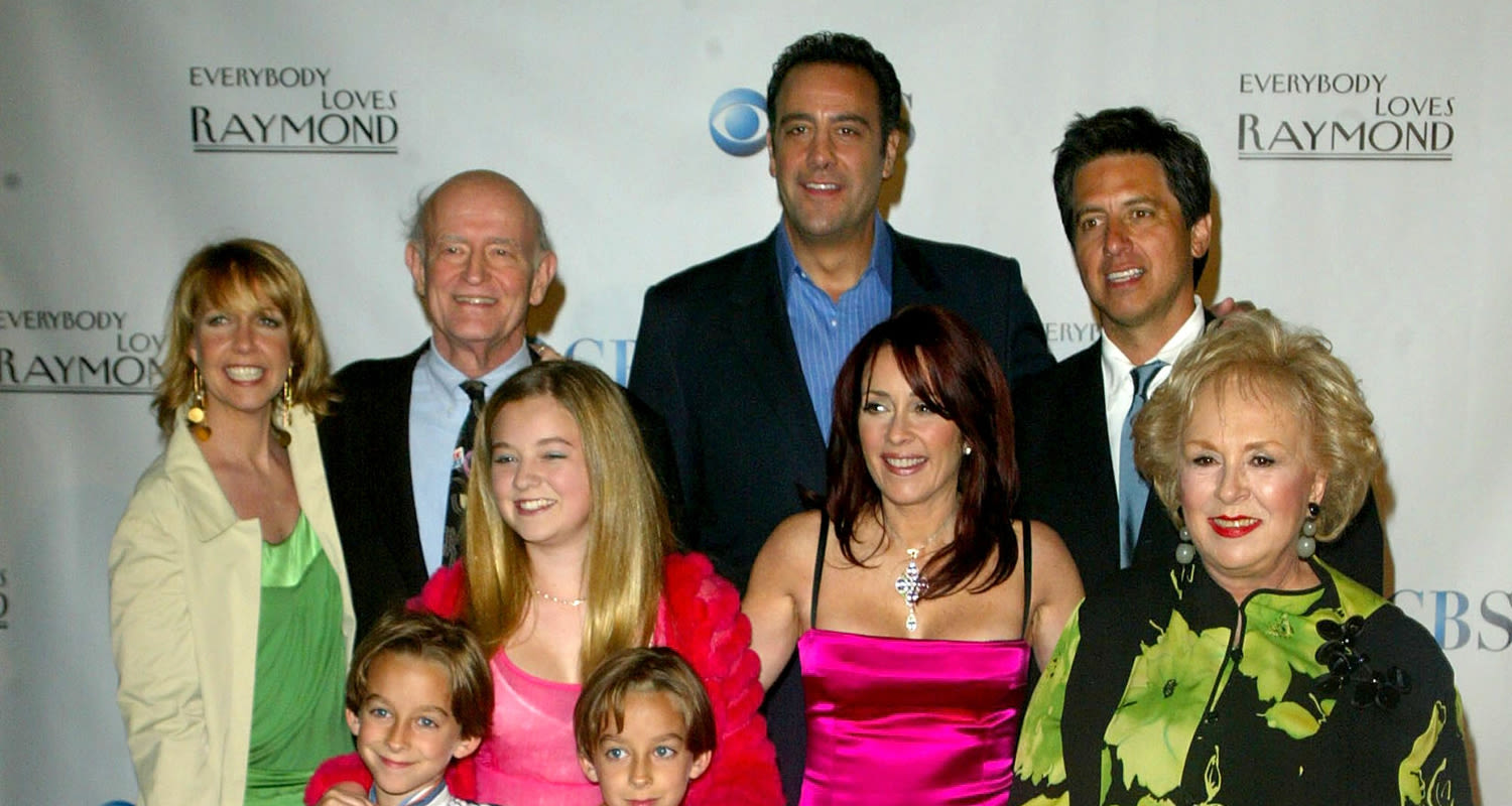 Richest ‘Everybody Loves Raymond’ Stars Revealed (& the Wealthiest Has a Net Worth of $200 Million!)