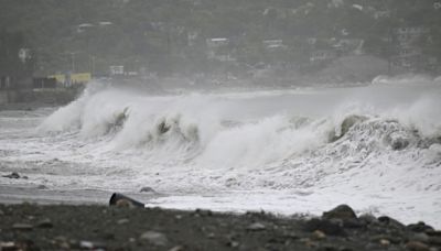 Mexico girds for hit from Hurricane Beryl