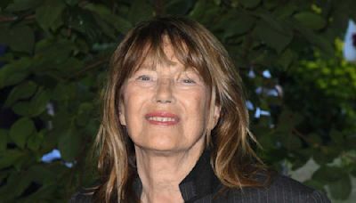 Un an après la mort de Jane Birkin, cette décision difficile qu’ont prise Charlotte Gainsbourg et Lou Doillon