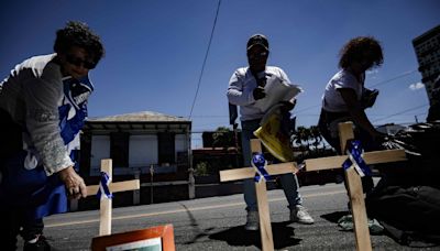 Opositores nicaragüenses en Costa Rica conmemoran aniversario de protestas contra Ortega