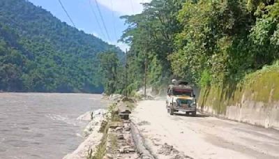 NH10 reopens but only for light vehicles after being shut for a month due to landslides