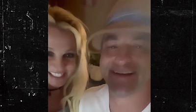 Britney Spears Enjoys Vegas Spa Outing With Brother, Looking Joyous