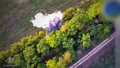 Members of Ukraine's Khartiia Brigade repels Russian assault near Lyptsi in Kharkiv Oblast – video