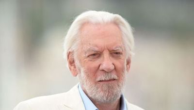 Donald Sutherland, veteran actor known for roles in 'M*A*S*H,' 'Klute' and 'The Hunger Games,' dead at 88