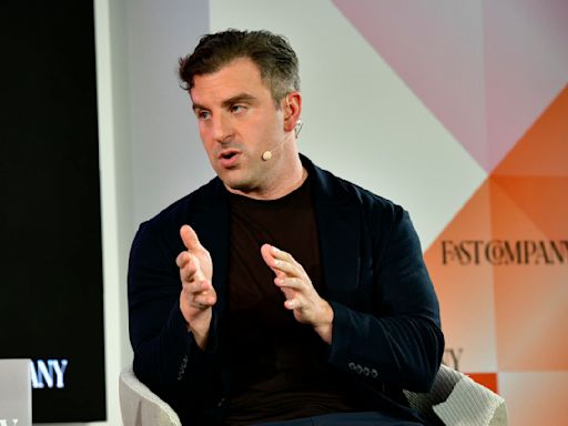 Airbnb's CEO uses this simple solution to combat loneliness in the workplace: 'It's a brilliant idea'