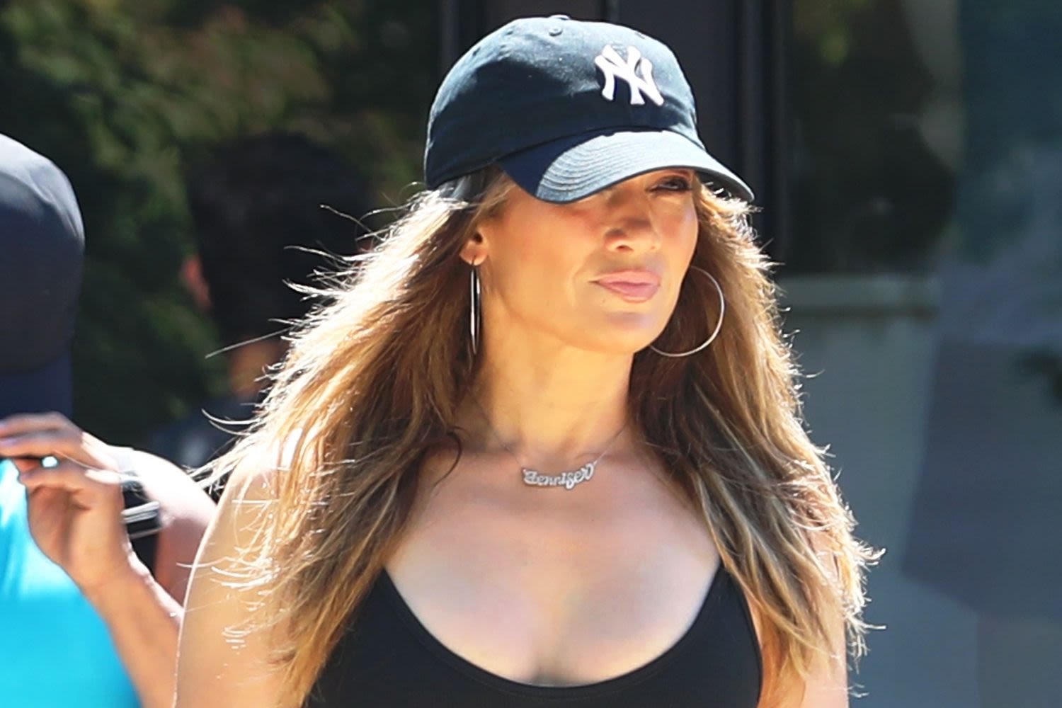 Jennifer Lopez Hits the Gym in Abs-Baring Crop Top and Glitzy Bling — Including a 'Jennifer' Nameplate Necklace