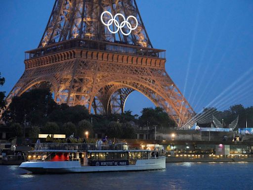 Olympics opening ceremony live updates: Highlights from Paris' parade on the river