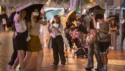 五一好去處｜小紅書熱傳暴雨遊攻略 旺角天橋睇紅的 叮叮遊港島