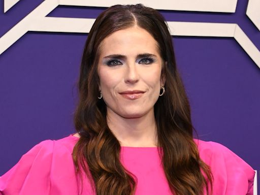 Karla Souza confiesa que vive un duro duelo por la muerte de su hermano Adrián Olivares