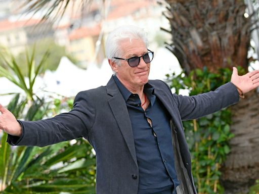 Richard Gere sera l’un des héros de l’adaptation américaine du « Bureau des légendes »