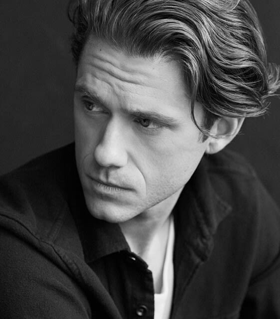 Earth Abides: Aaron Tveit and More to Star in Sci-Fi Limited Series on MGM+