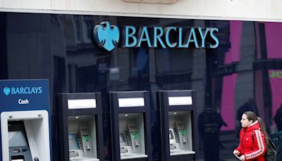 Barclays announces $960 million buyback, lifts outlook as investment bank shines